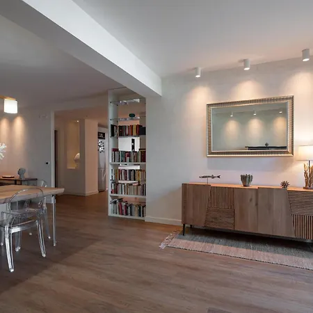 Lägenhet Scafa, Con Piscina E Vista Mare Capo dʼOrlando