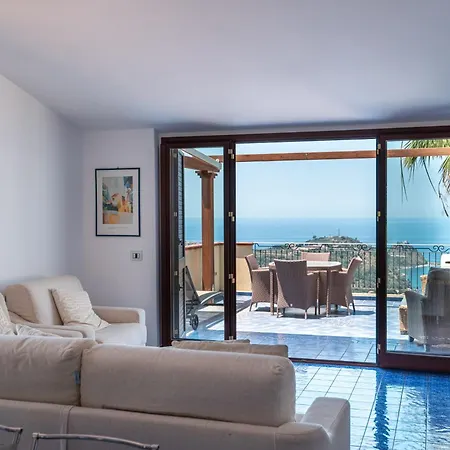 Apartament A Scafa Con Vista Mozzafiato Capo dʼOrlando